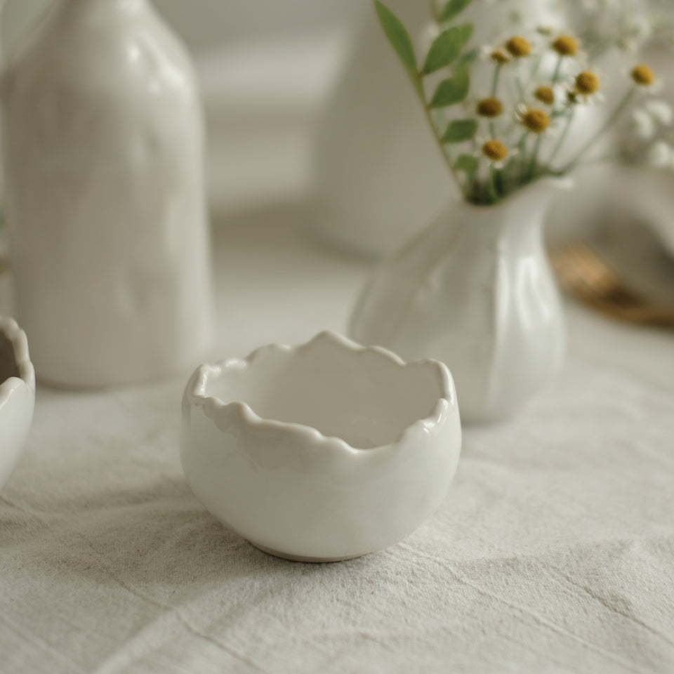 Sauceboat "Pearl with teeth"