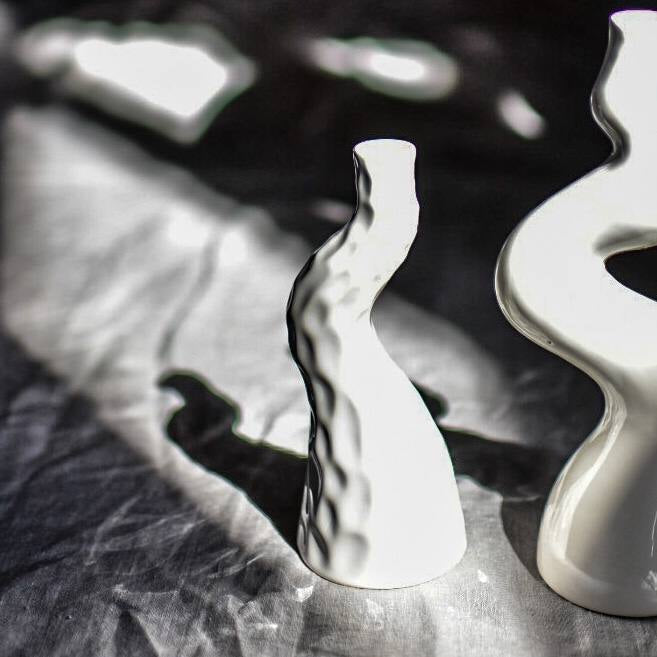 Candlestick medium Squiggle, white