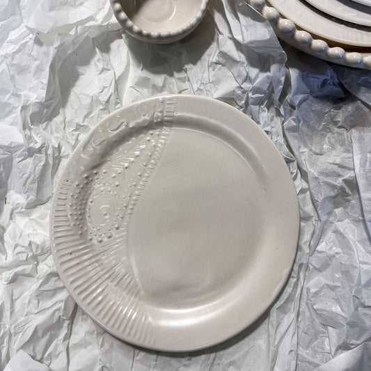 Dessert plate "Dzenart white"
