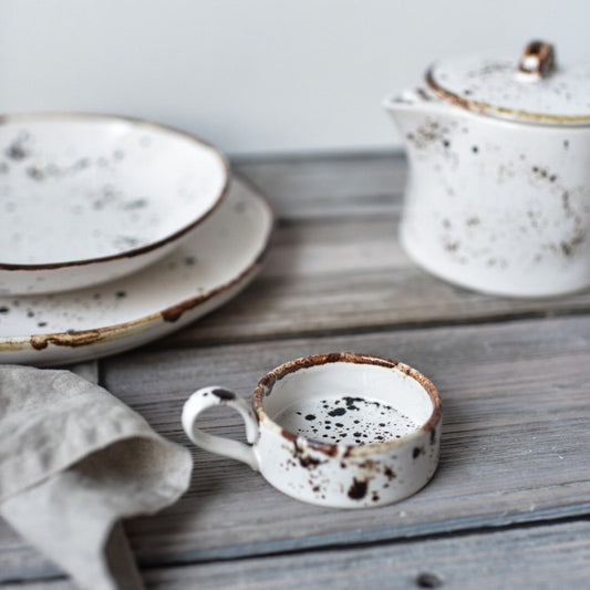 Kraft sauce boat with handle